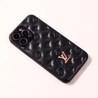 قاب پافر چرمی LV محافظ لنزدار iPhone 14 Pro Max