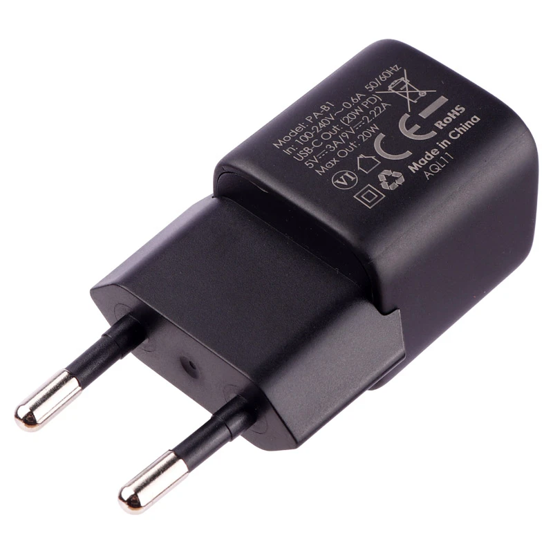 شارژر دیواری 20 وات آکی PA-B1 GaN QC PD 3A