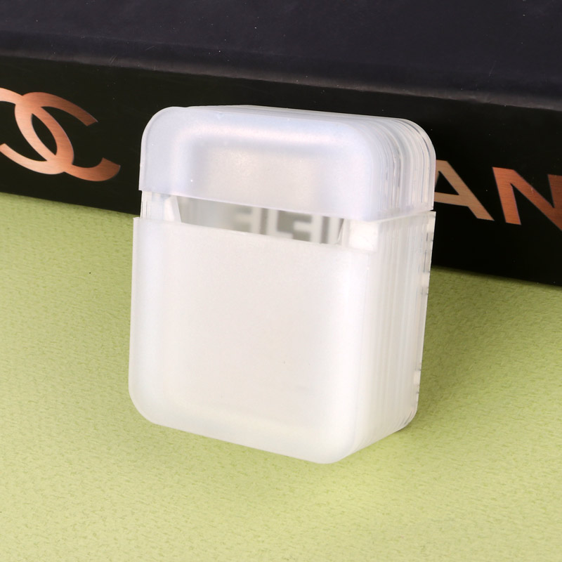 محافظ  AirPods 1 / 2 Pc طرح Fendi