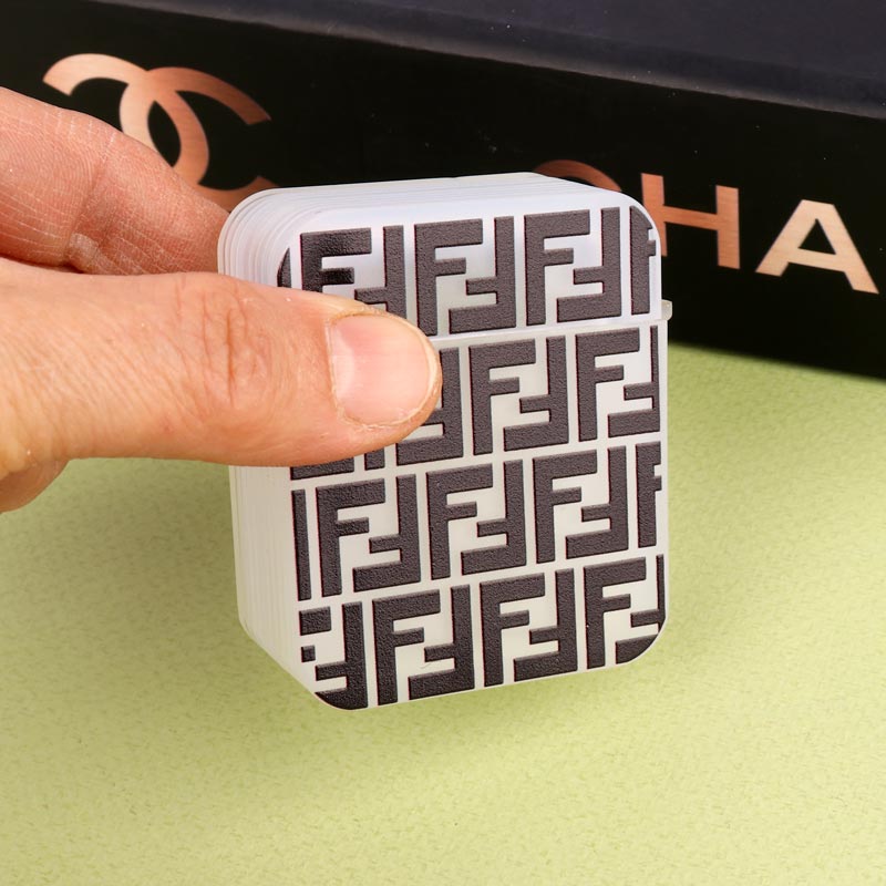 محافظ  AirPods 1 / 2 Pc طرح Fendi