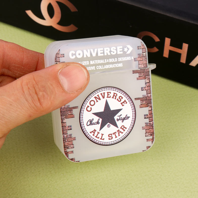 محافظ  AirPods 1 / 2 Pc طرح Converse