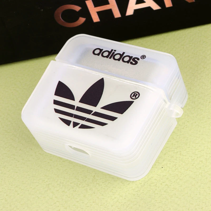 محافظ AirPods 3 Pc طرح Adidas