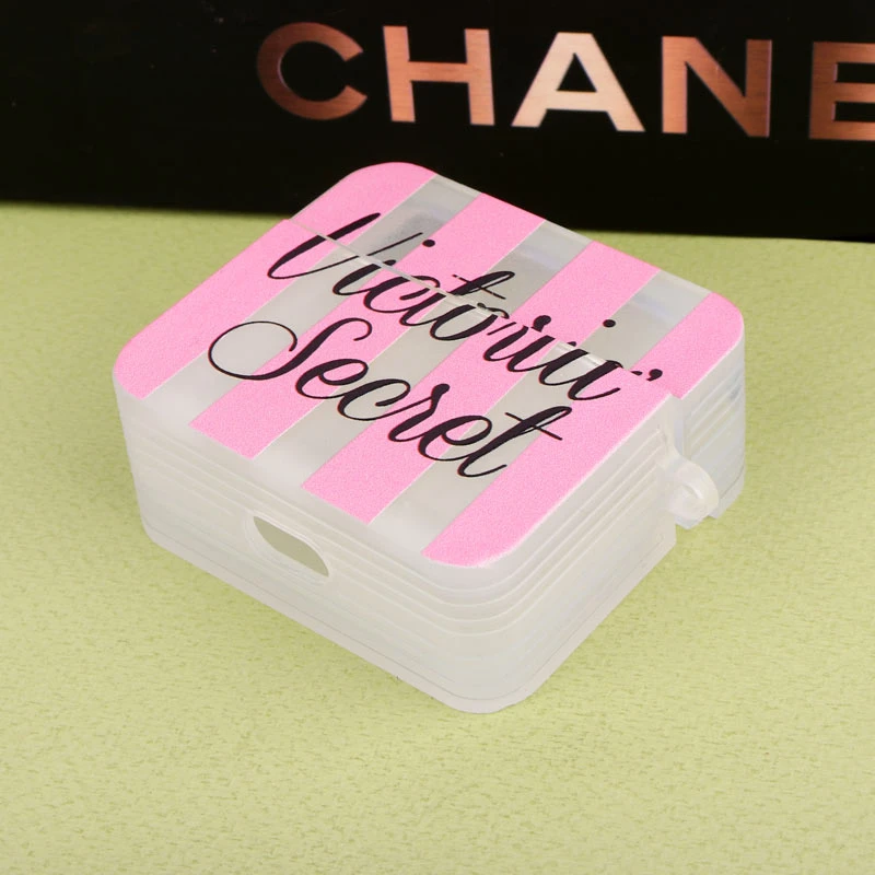 محافظ AirPods 3 Pc طرح Victoria Secret