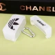 محافظ AirPods Pro طرح Adidas