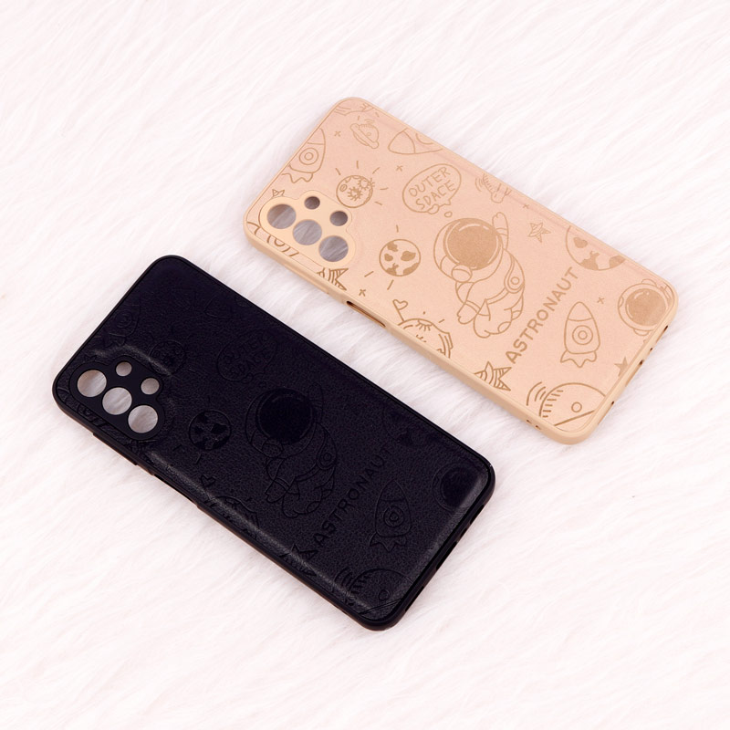 قاب ضد ضربه چرمی Astronaut محافظ لنزدار Samsung Galaxy A13 4G