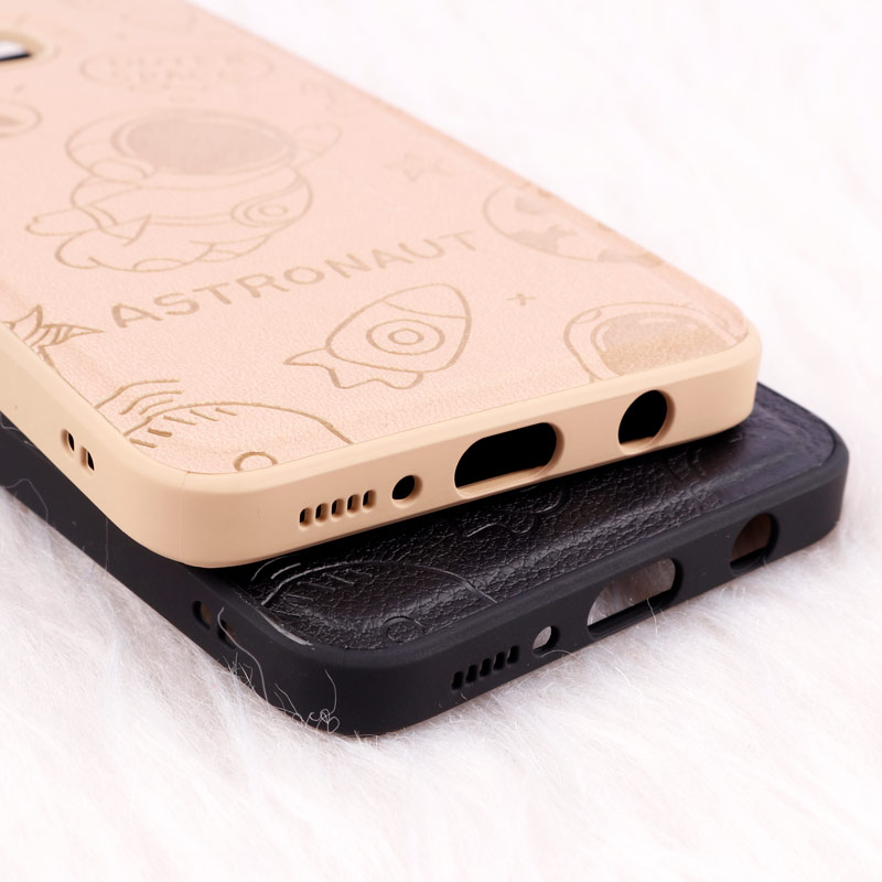 قاب ضد ضربه چرمی Astronaut محافظ لنزدار Samsung Galaxy A20 / A30