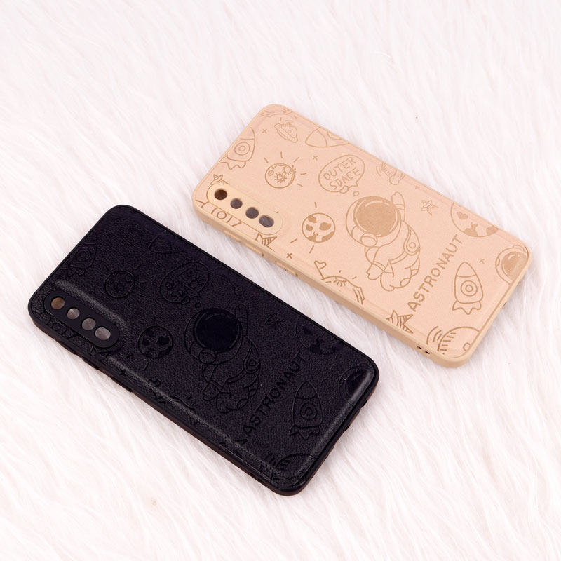 قاب ضد ضربه چرمی Astronaut محافظ لنزدار Samsung Galaxy A50