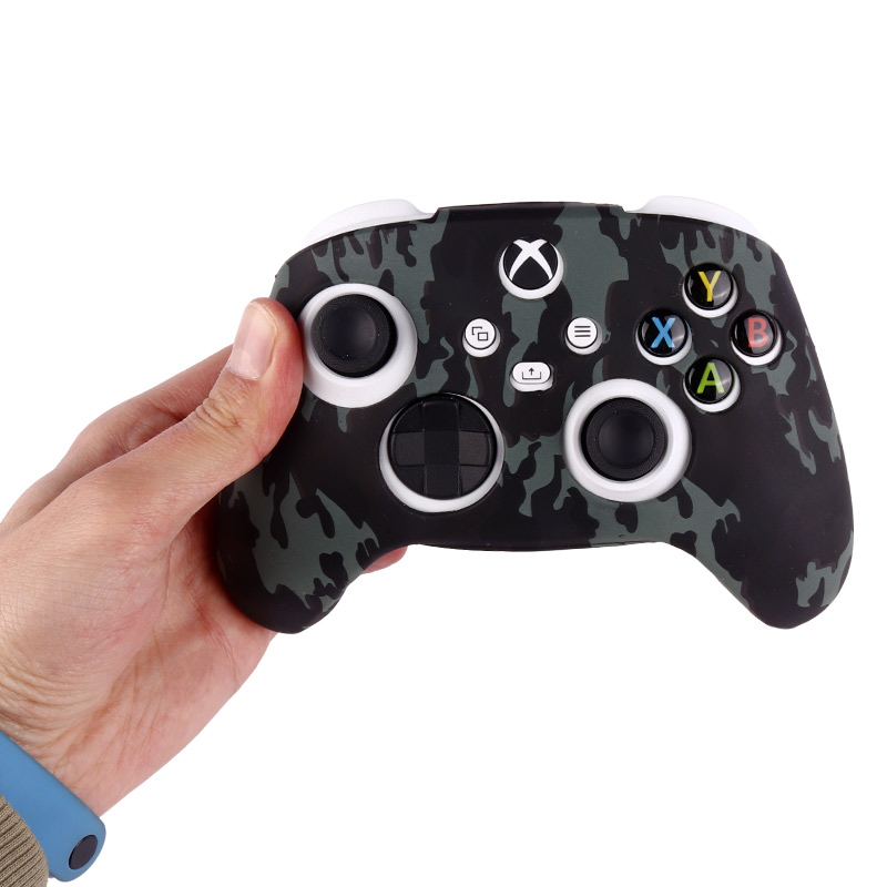 روکش دسته بازی Xbox X/S طرح چریکی کد 8
