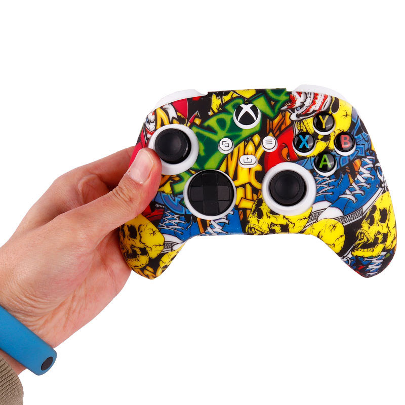 روکش دسته بازی Xbox X/S طرح اسکلت و کفش