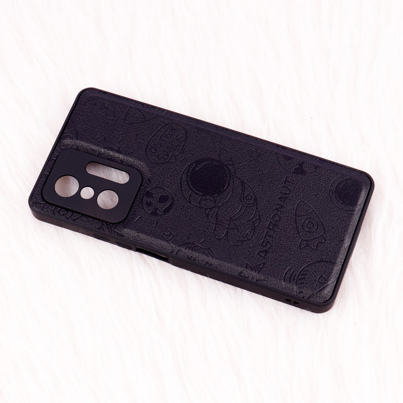 قاب ضد ضربه چرمی Astronaut محافظ لنزدار Xiaomi 11T