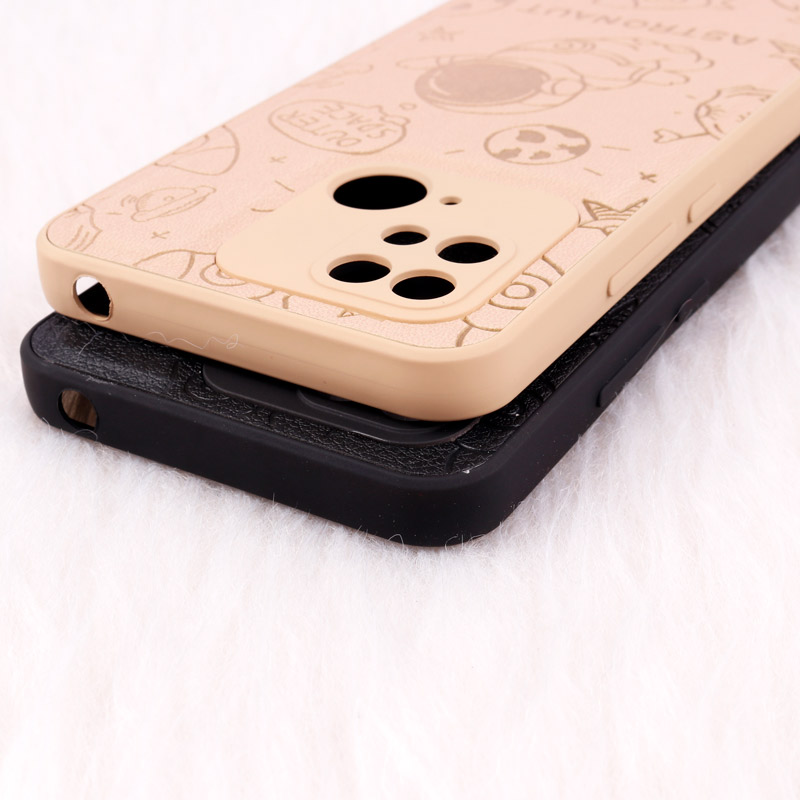 قاب ضد ضربه چرمی Astronaut محافظ لنزدار Xiaomi Redmi 10C