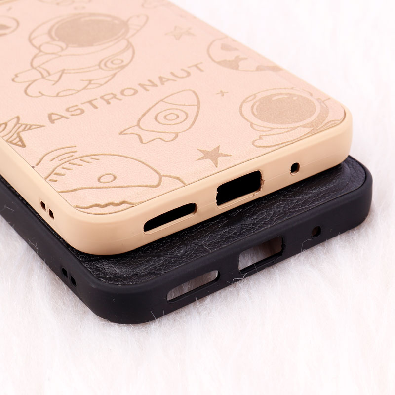 قاب ضد ضربه چرمی Astronaut محافظ لنزدار Xiaomi Redmi 10C