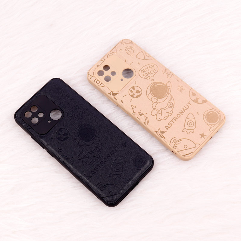 قاب ضد ضربه چرمی Astronaut محافظ لنزدار Xiaomi Redmi 10C