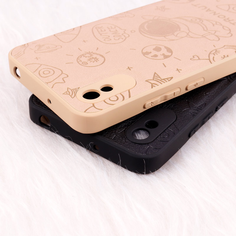 قاب ضد ضربه چرمی Astronaut محافظ لنزدار Xiaomi Redmi 9A