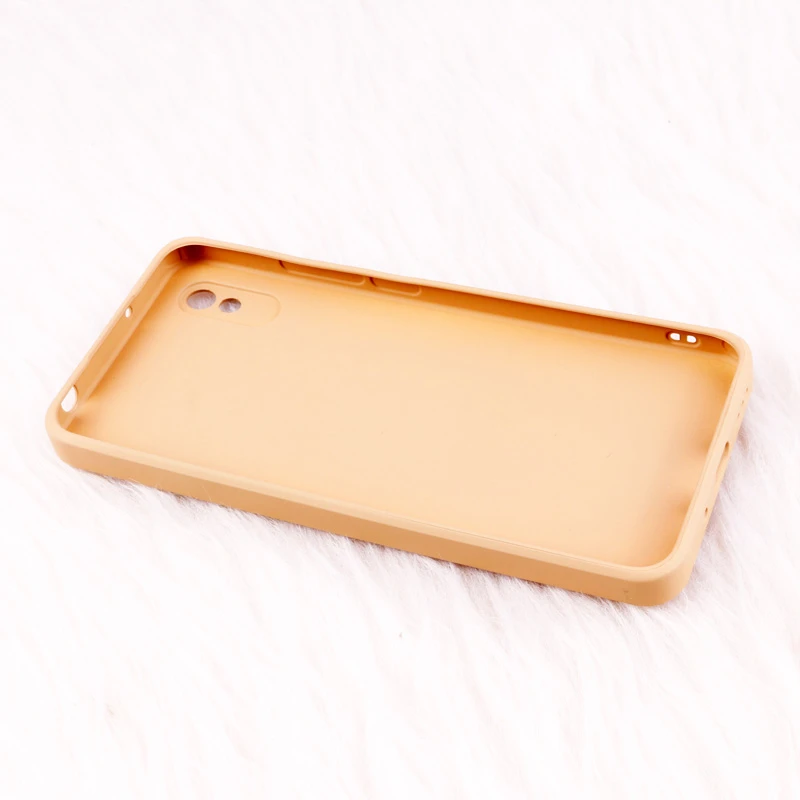 قاب ضد ضربه چرمی Astronaut محافظ لنزدار Xiaomi Redmi 9A