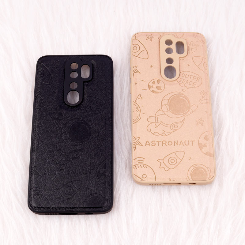 قاب ضد ضربه چرمی Astronaut محافظ لنزدار Xiaomi Redmi Note 8 Pro