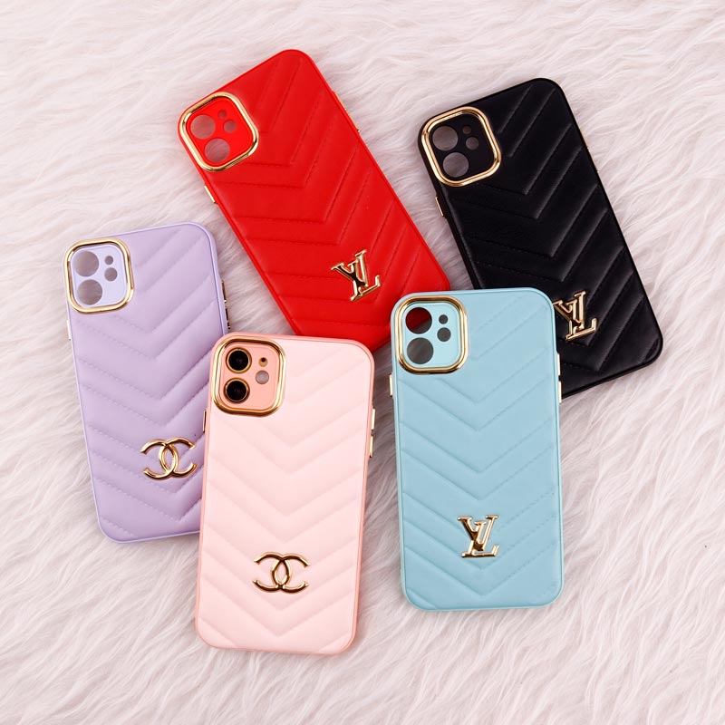 قاب پافر چرمی لوزی محافظ لنزدار iPhone 11