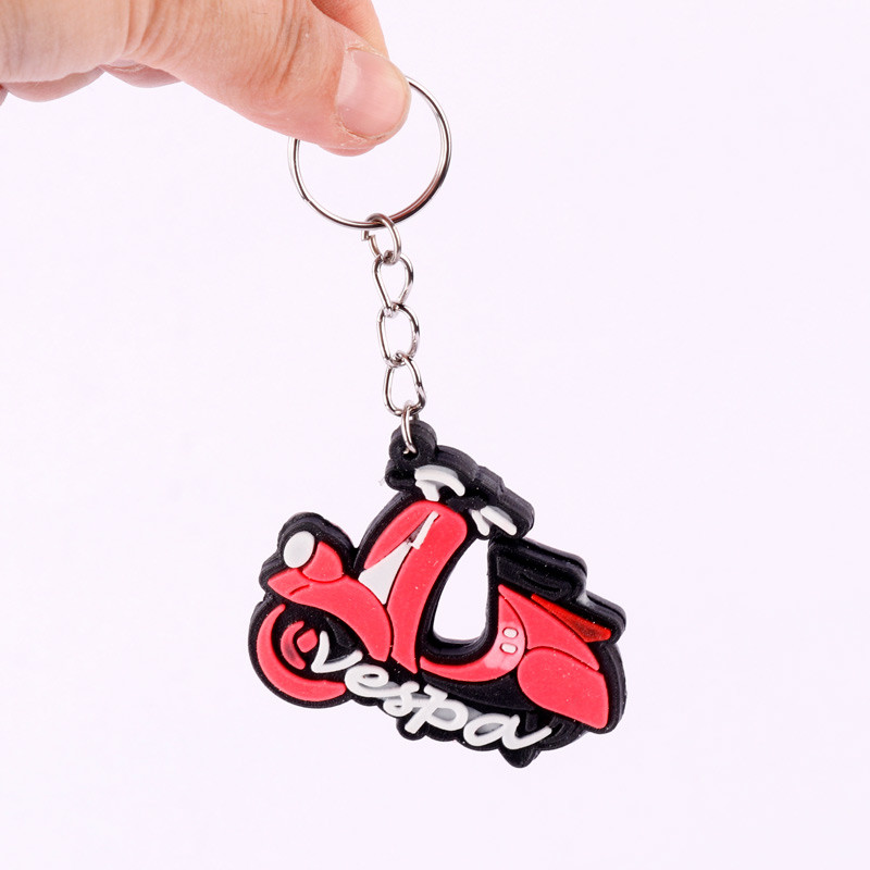 جاکلیدی سیلیکونی طرح موتور Vespa کوچک