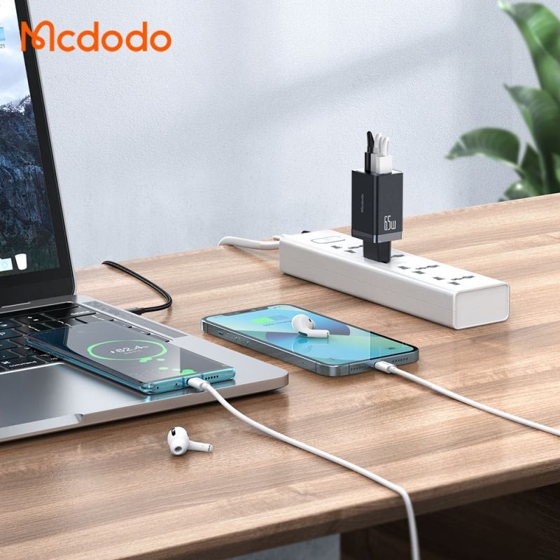 کلگی فست شارژ Mcdodo CH-1540 3Port GaN 5A QC3.0 PD 65W